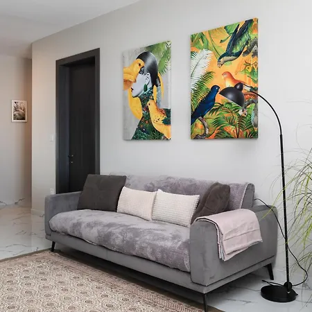 Modern 2Br Cosy Apartment With Large Terrace - Close To Manoel Island & Tigne Shopping Mall Sliema Exterior photo
